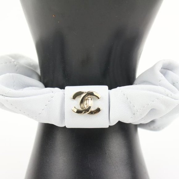 Chanel 21K Leather Hair Scrunchie Barrette 48ck32s - Picture 1 of 12